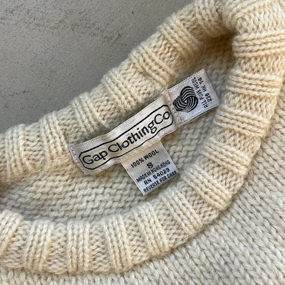 Vintage GAP wool sweater - Picture 2 of 6